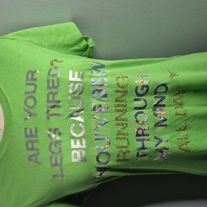 Pink t shirt size large color green